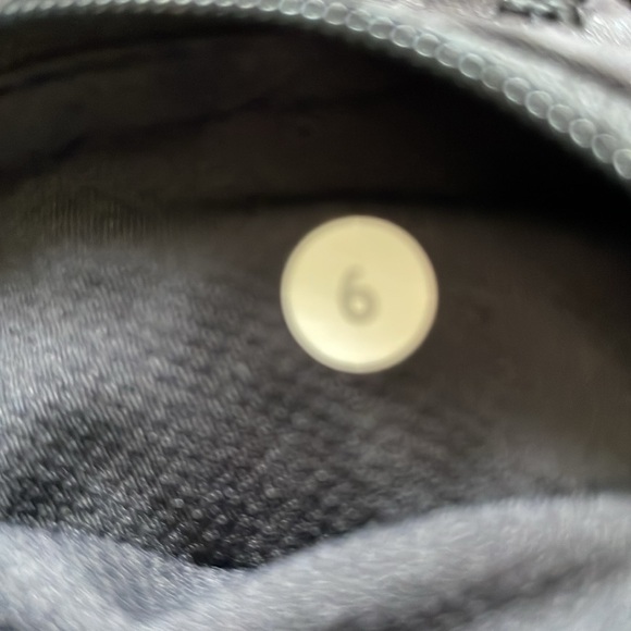 Lululemon 25 inch Leggings - Picture 3 of 3